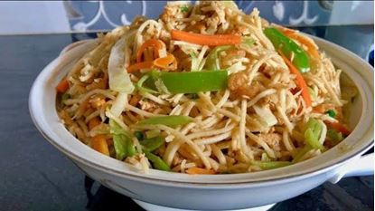 Picture of Chow Mein (Hakka-Mixed)