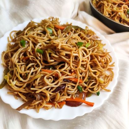 Picture of Hakka Noodles (Veg)